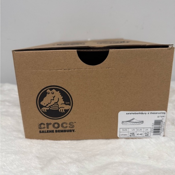 Crocs Salene Bembury Unisex Beige Clogs - Picture 6 of 6